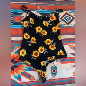 Sunflower tank top